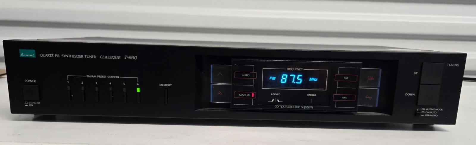 Sansui Classique T-990 Stereo Tuner Synthesizer Tuner Quartz PLL Black Works