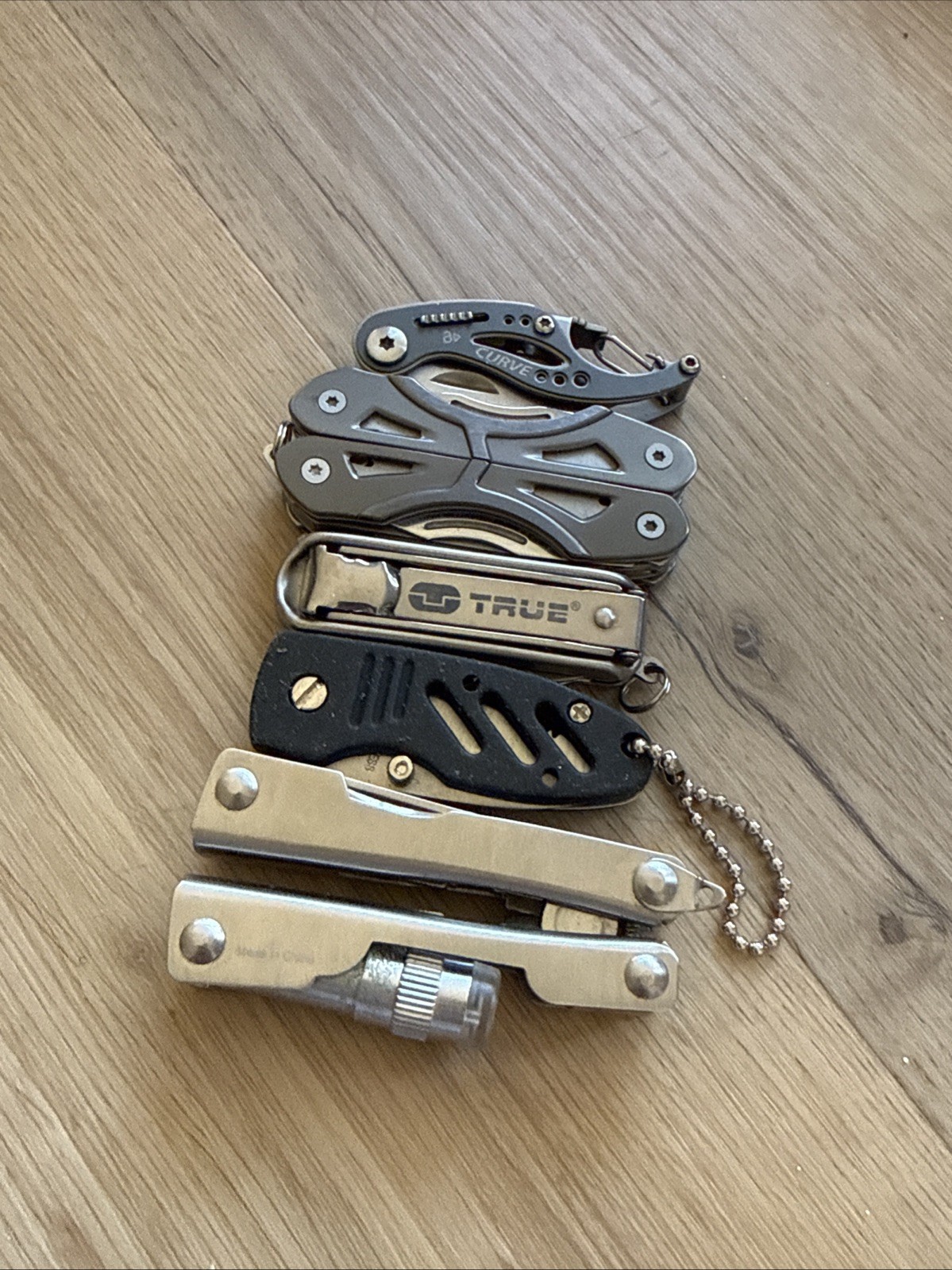 Lot of 5 Keychain Multi-Tools & Pocket Knives Gerber True Utility Brookstone