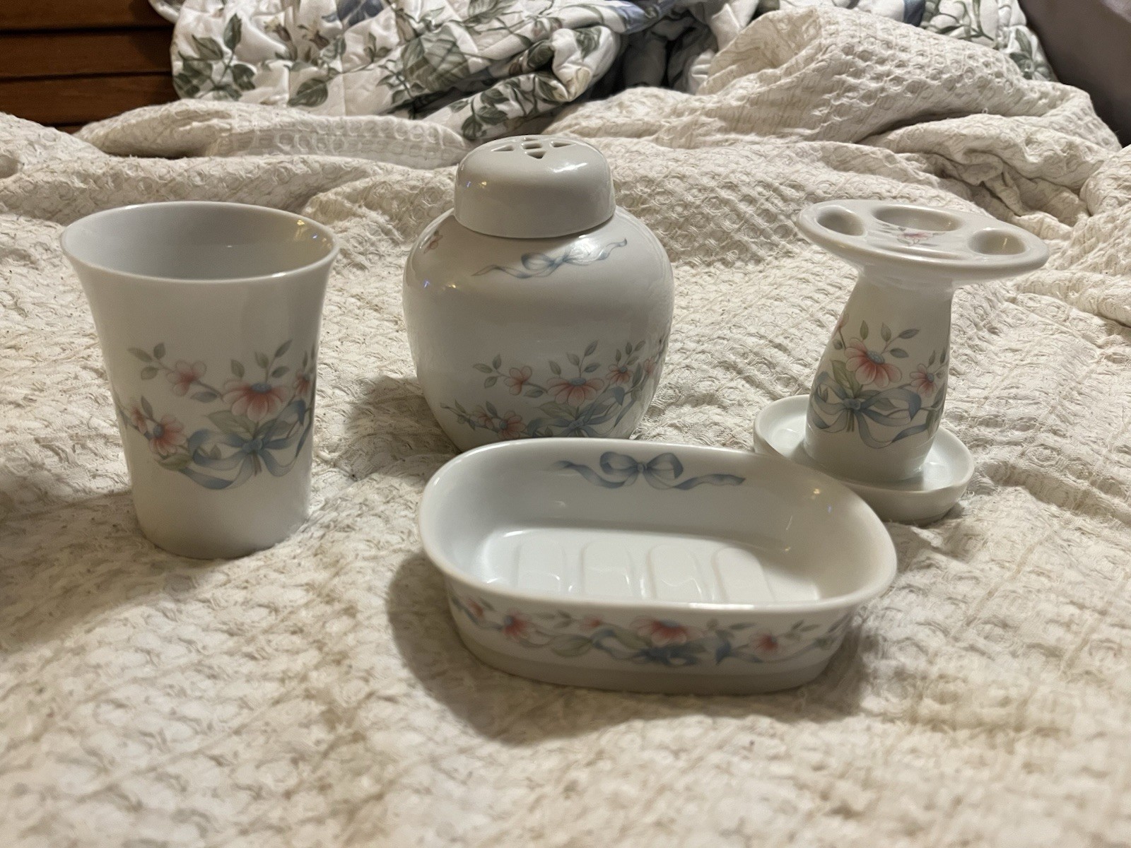 Princess House Porcelain Bath Set Heritage Floral Ribbon Coquette Country Dainty
