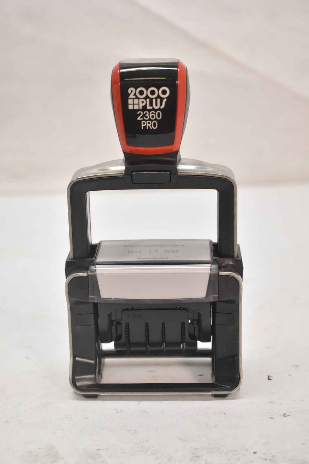 PLUS 2000 Plus Pro Series Self-Inking Date Stamp Band Shield Black Red Office