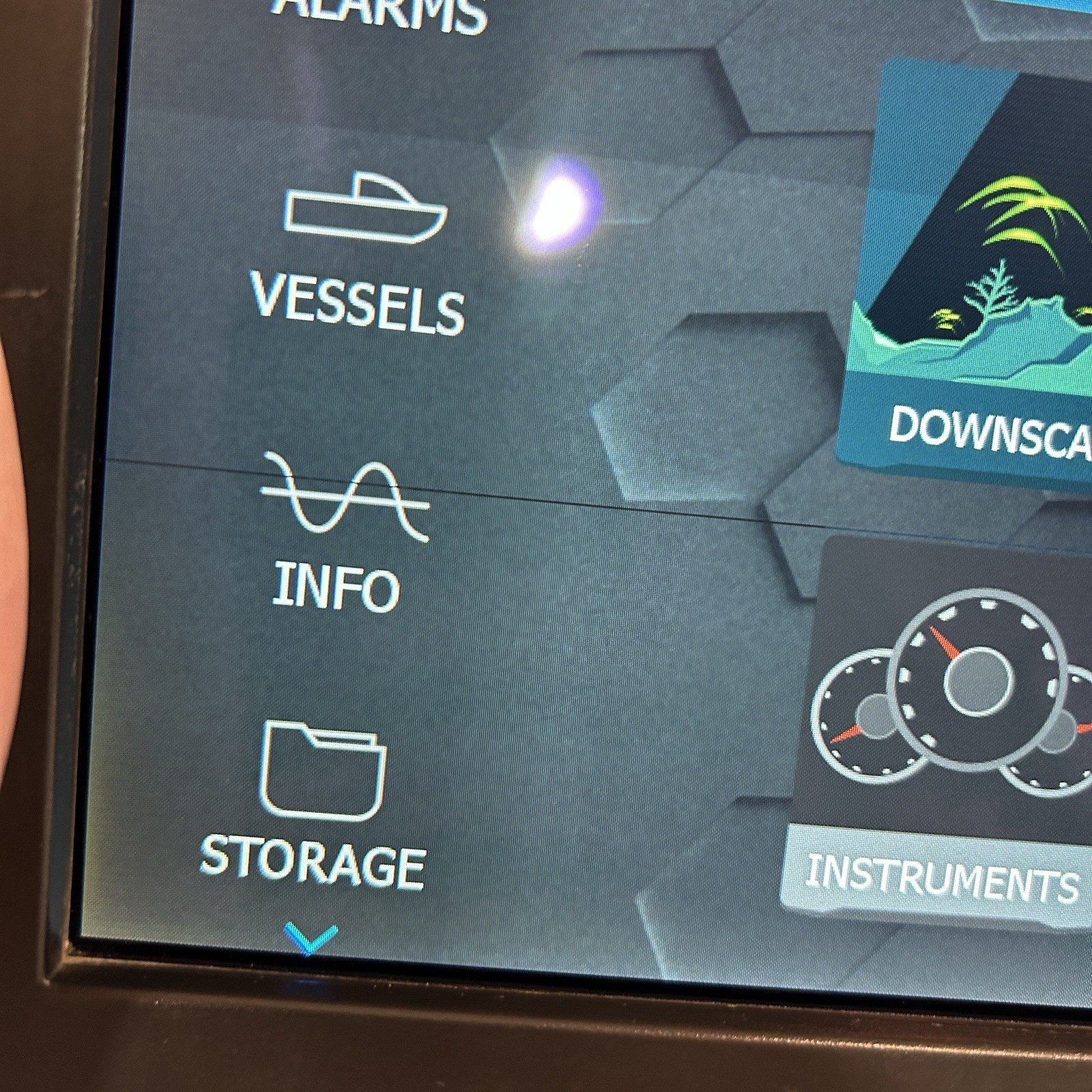 Lowrance Carbon HDS 12 Head Unit