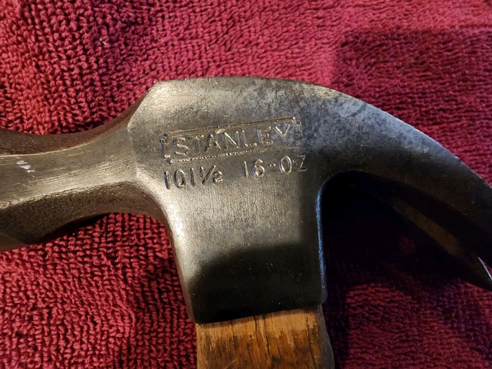 Vintage Stanley #101-1/2 16 oz Claw Hammer, Octagonal Handle