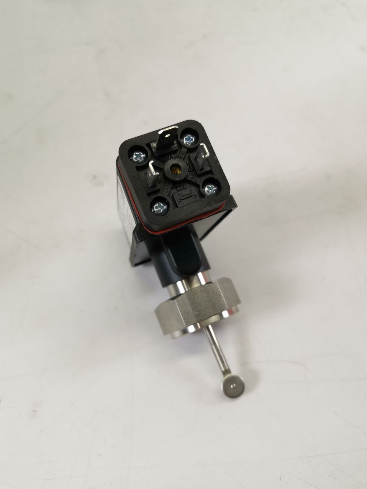 SIKA VHS20M0ARDEN76 Flow Switch
