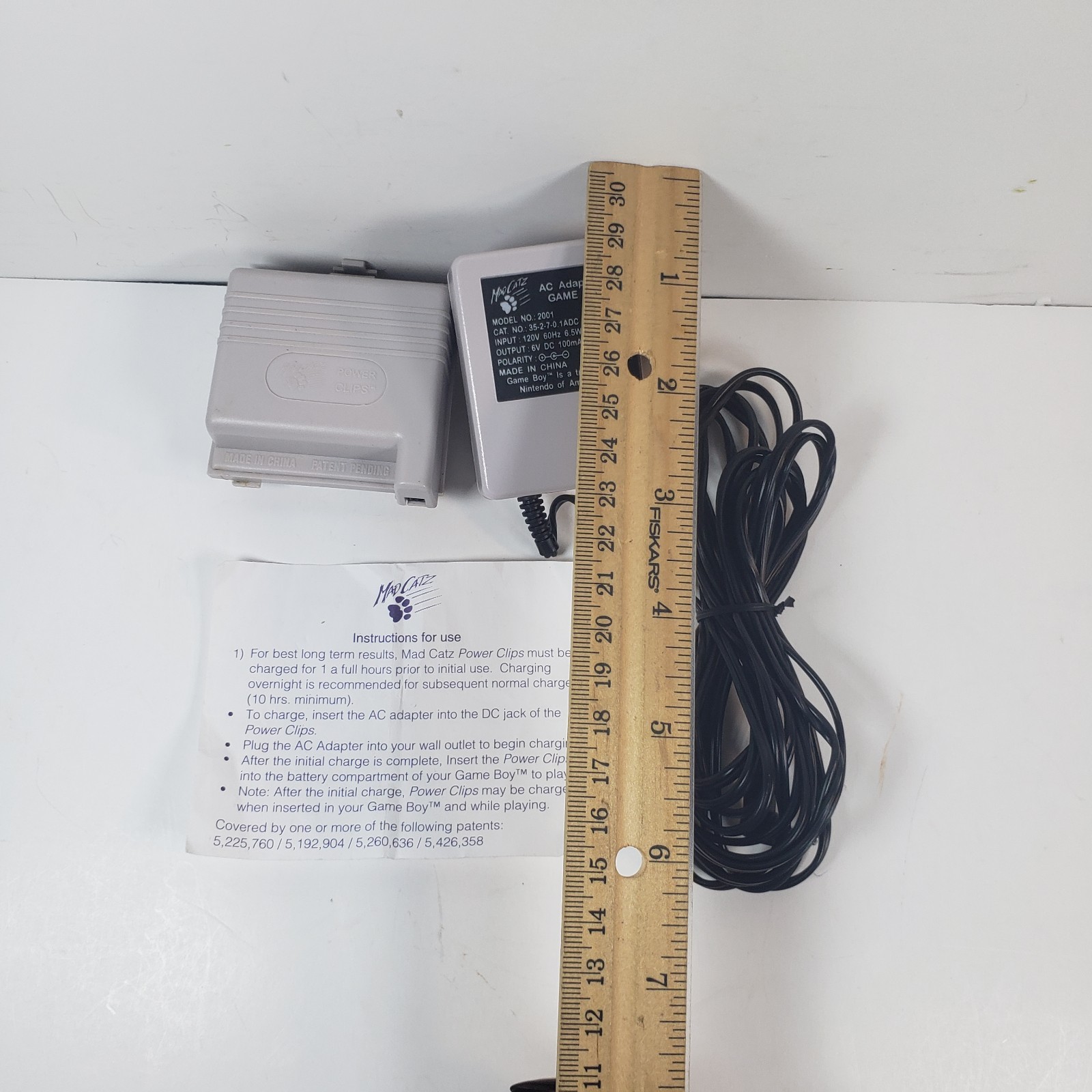 Mad Catz Gameboy Rechargeable Power Clip - E12002 Working Perfectly