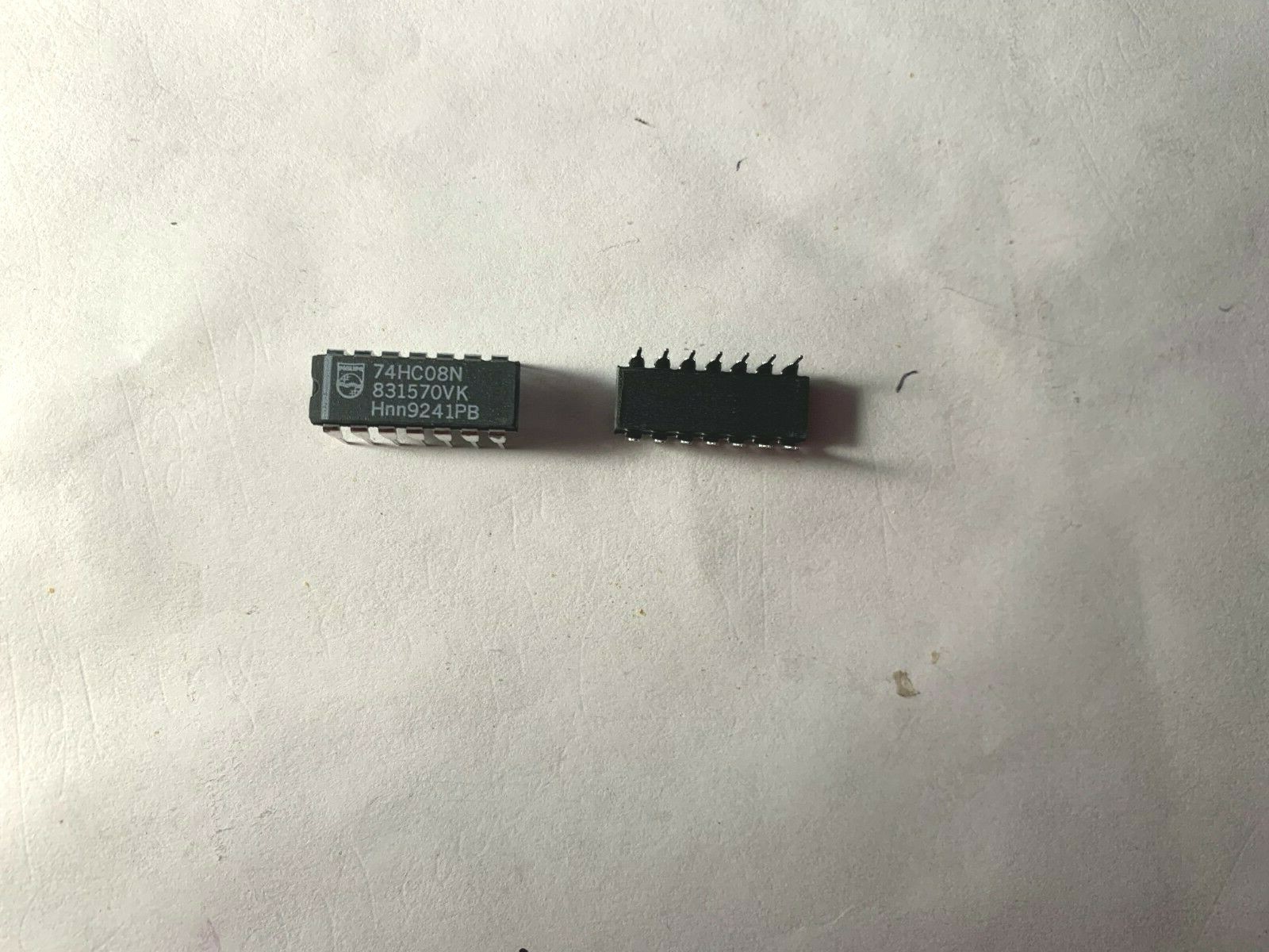 Philips IC - 74HC08N, DIP-14,  Quad 2-input AND Gate IC.
