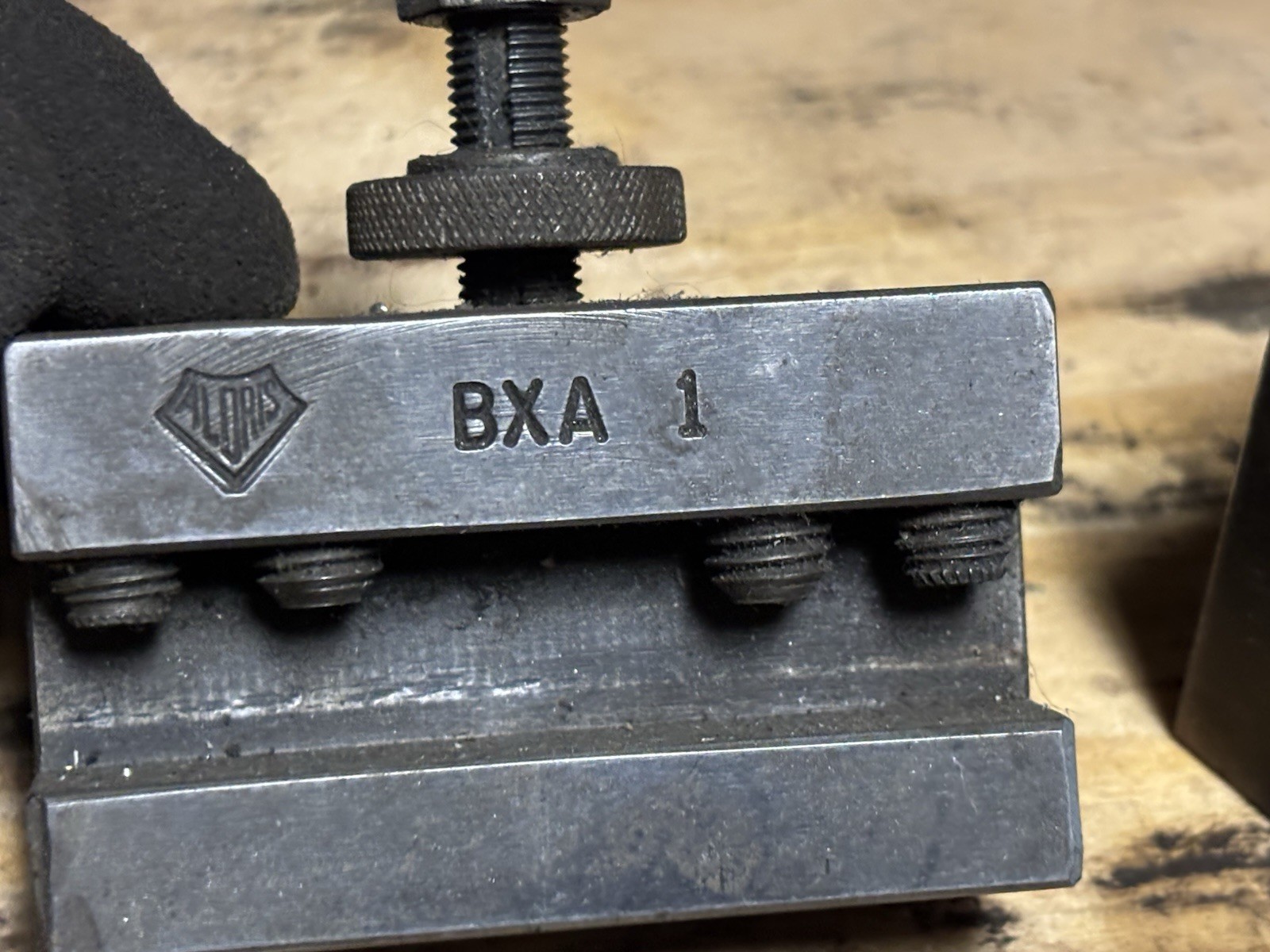 Aloris & Yuasa BXA Quick Change Lathe Tool Post 7 pc Holder Set