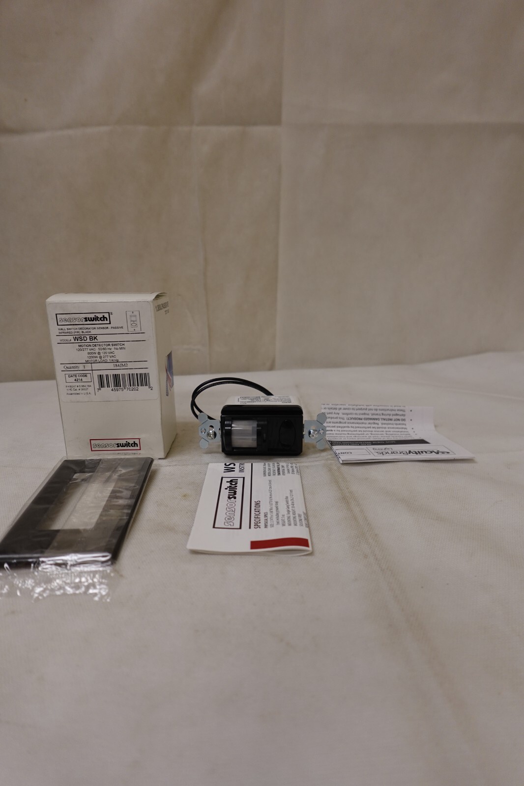 Acuity Sensor Switch - PIR Motion Detector Wall Decorator Switch WSD BK (Black)