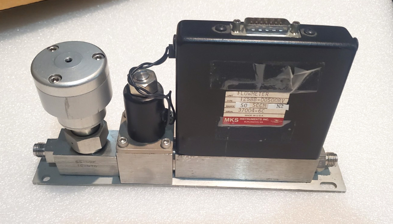 MKS MFC Mass Flow Controller 2258B-00500RV, 50 SCCM N2
