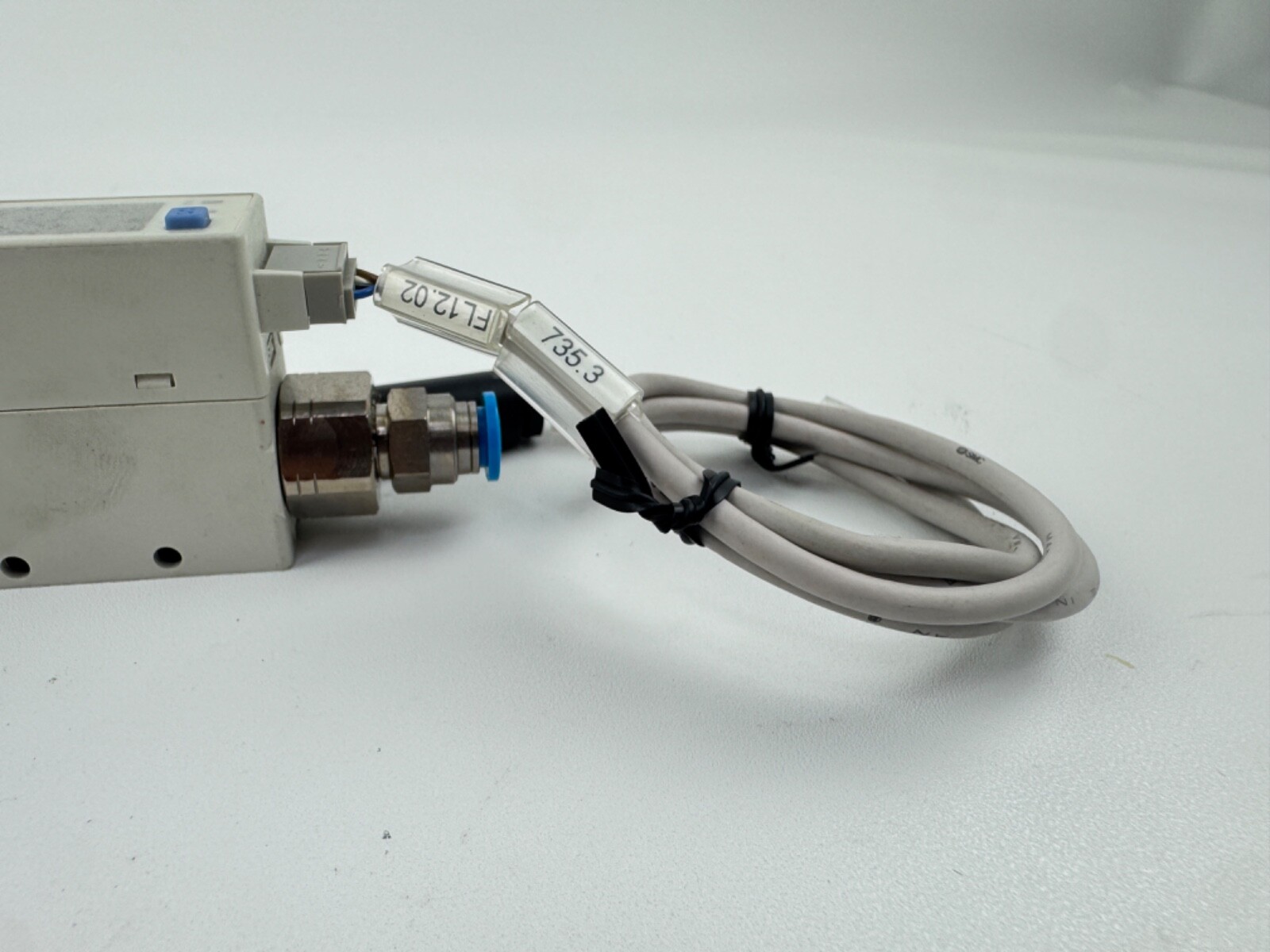SMC PFM750S-F01-B Flow Switch