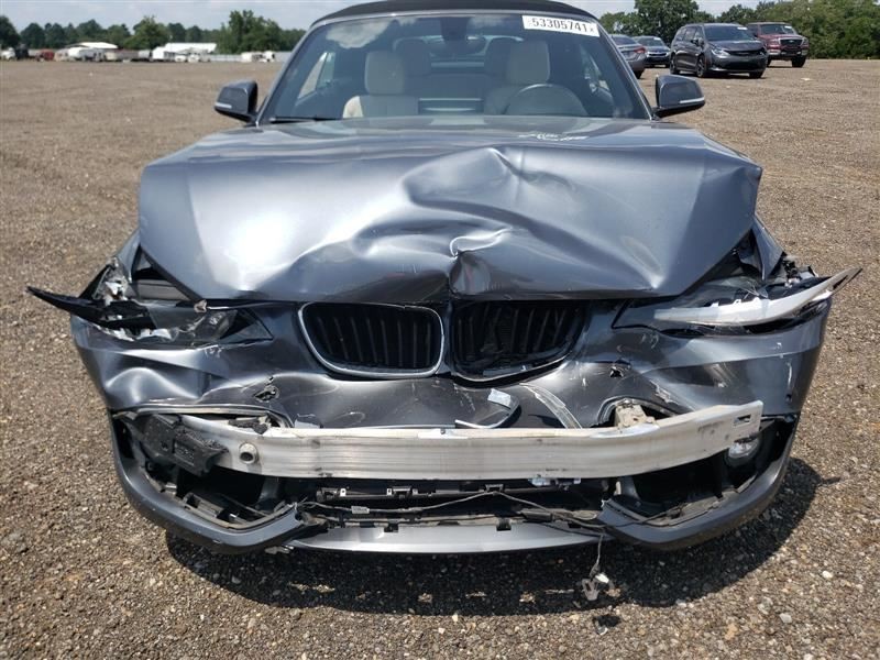 230i 2017 Fuse Box Cabin 685651