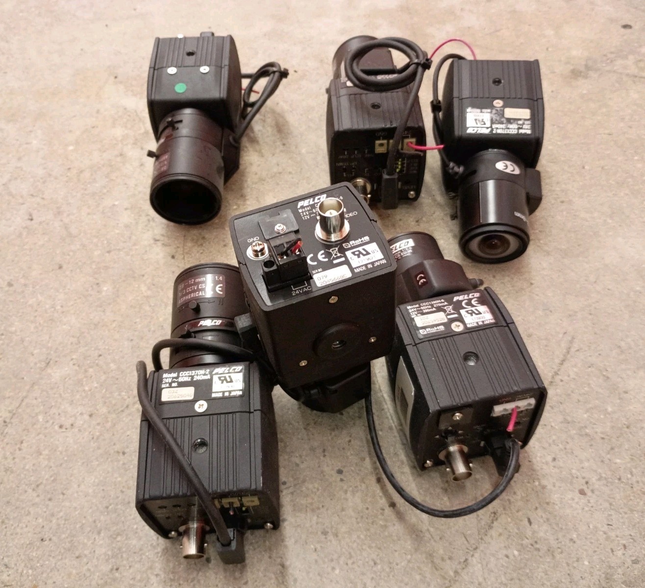 Pelco CCC1370H-2,CCC1380UH CCC1390H Security Color Mini Camera Used