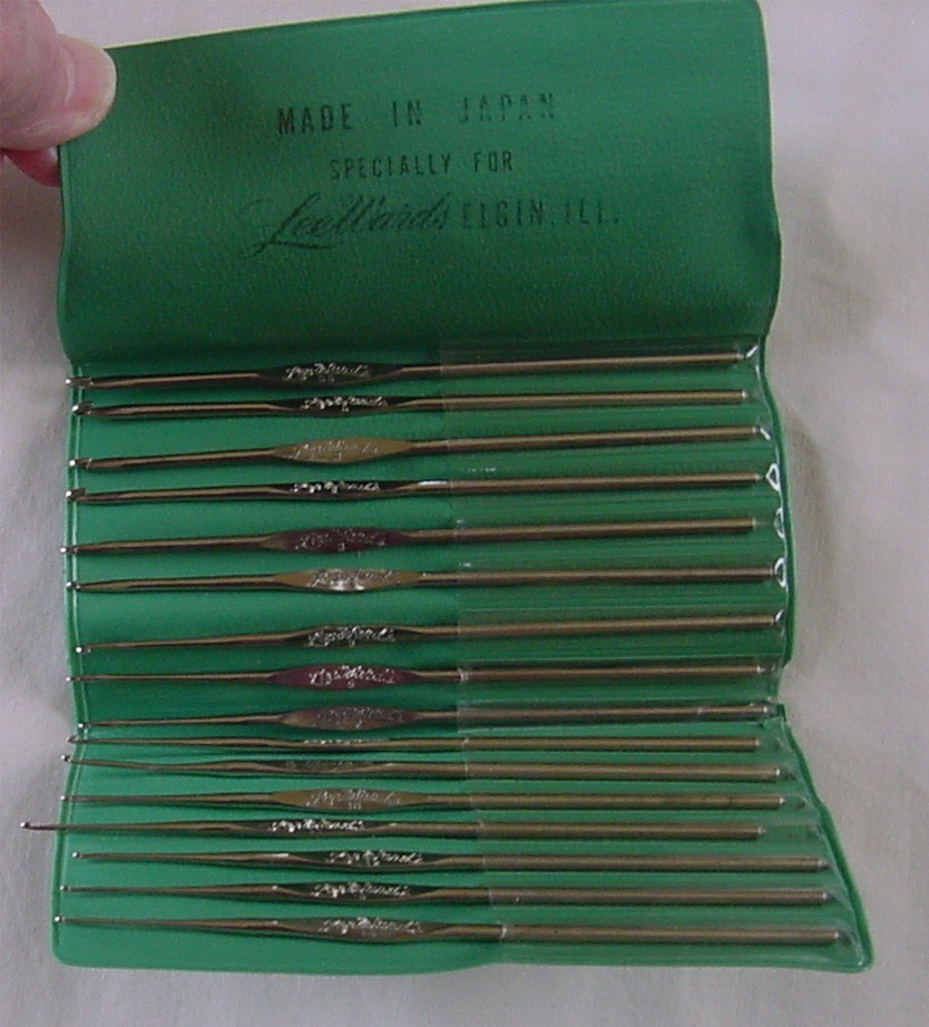 Vintage Lee Wards Crochet Hook Complete Set Japan 14 Steel Hooks Boye