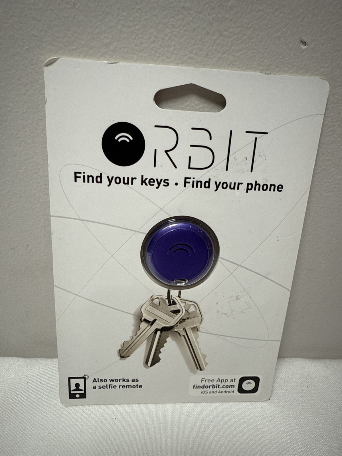 Brand New Purple Orbit Find your Keys & Find your phone Use as a Selfie Remote.