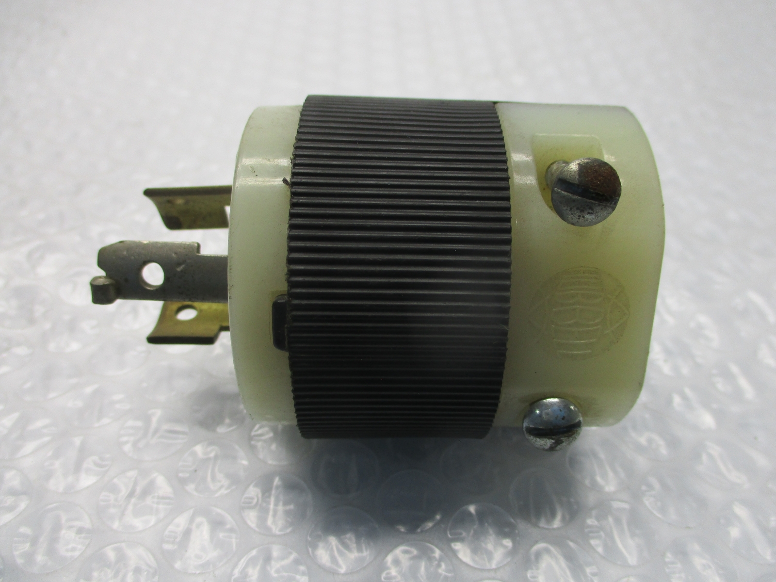HUBBELL 20AMP 125/250V PLUG NSNP