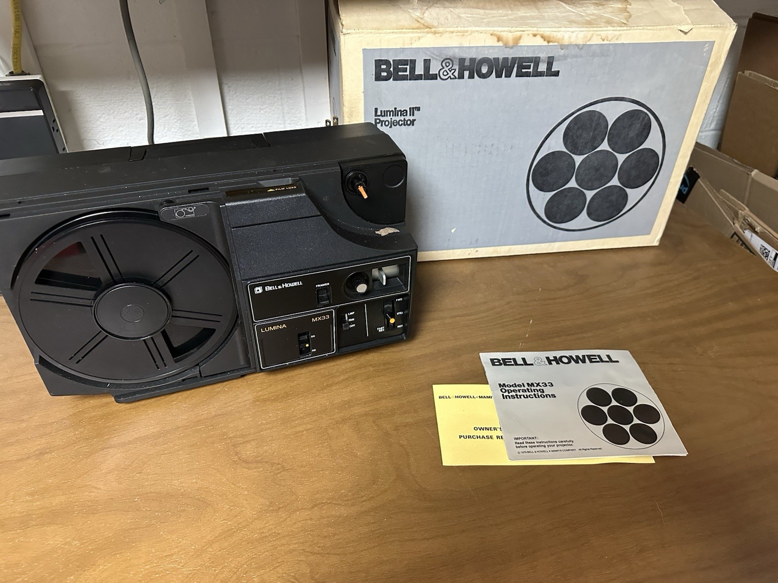 Vintage Bell & Howell Lumina MX33 8mm Movie Film Projector Made USA Works Read