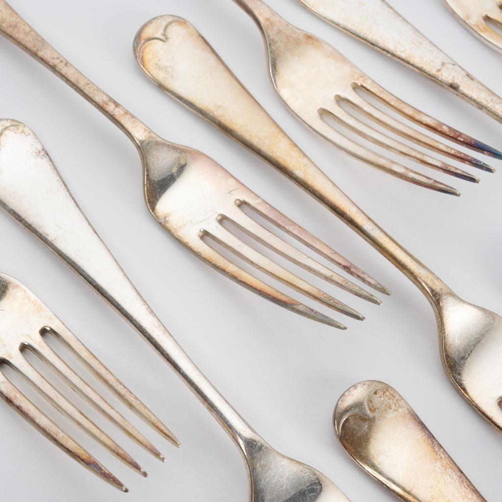 Walker and Hall Antique Silver Plated Dinner Fork 12pc Lot 7.5"l