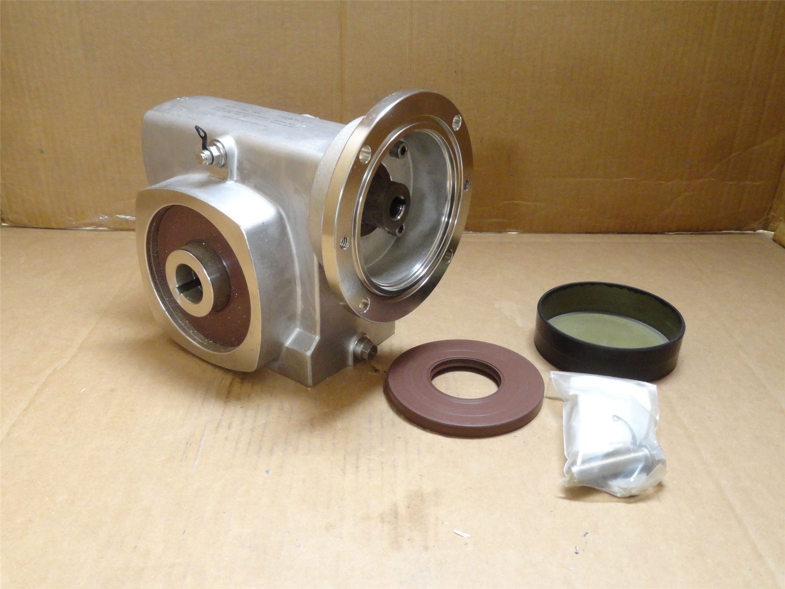 249273 New-No Box; Sterling SS2262HQ02056121 Gear Reducer; 20:1 Ratio; SS; RA