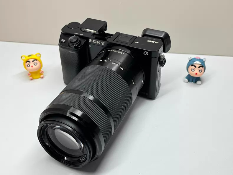 Sony Alpha ILCE a6000 Digital Camera 16-50mm /55-210mm Lens -98%NEW