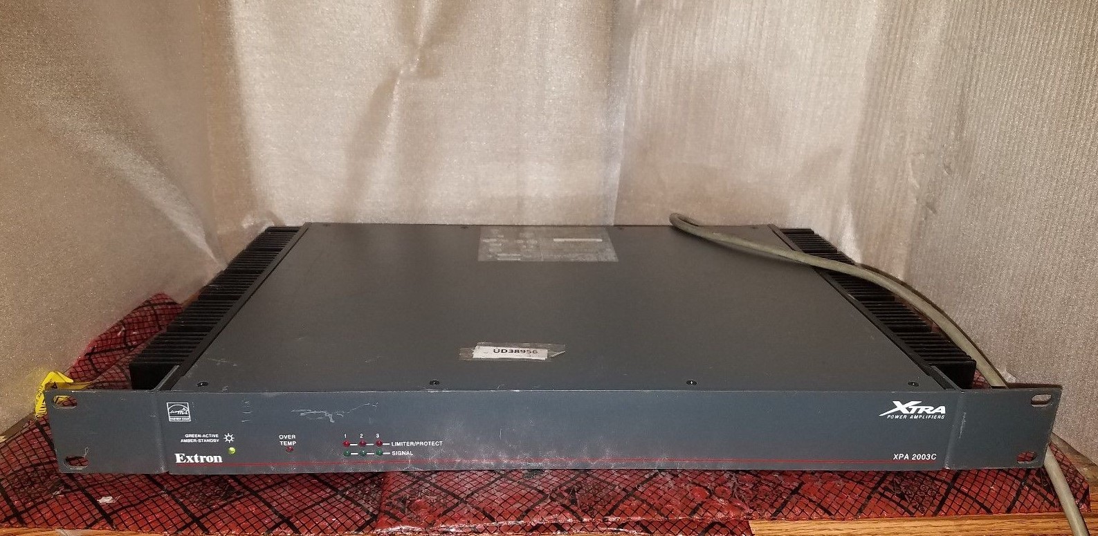 Extron XPA 2003C Power Amplifier