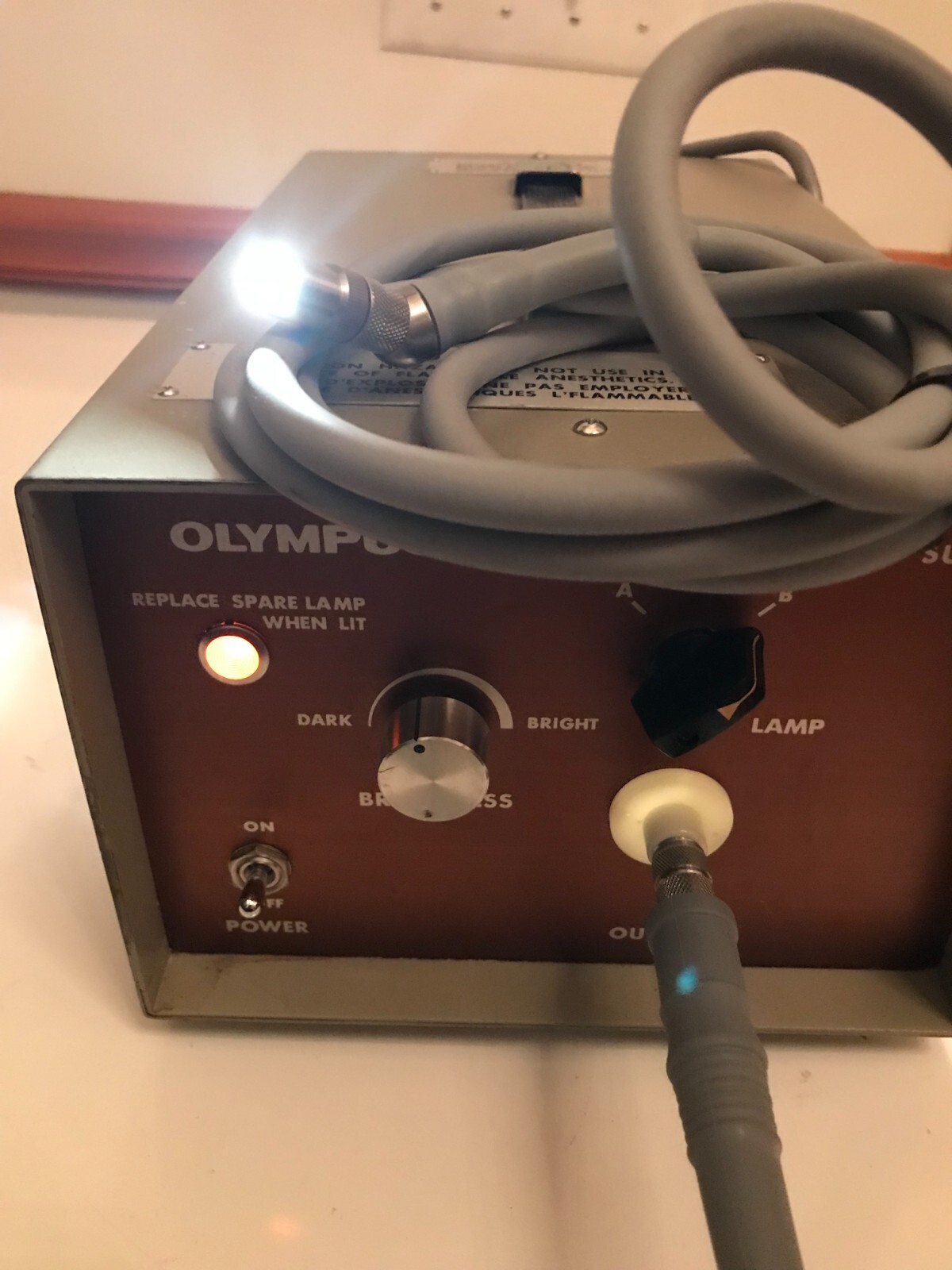 Olympus ilk-3 light source cold light supply