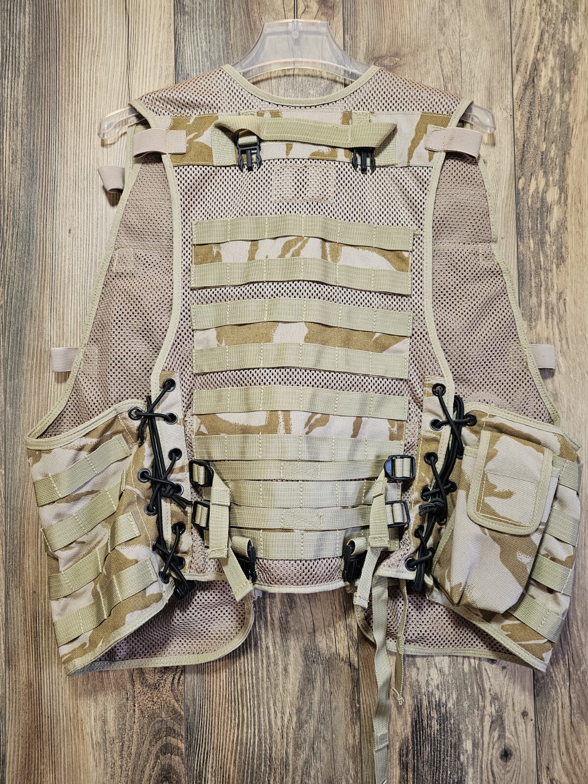 New Tactical Load Carrying Vest Desert Camo