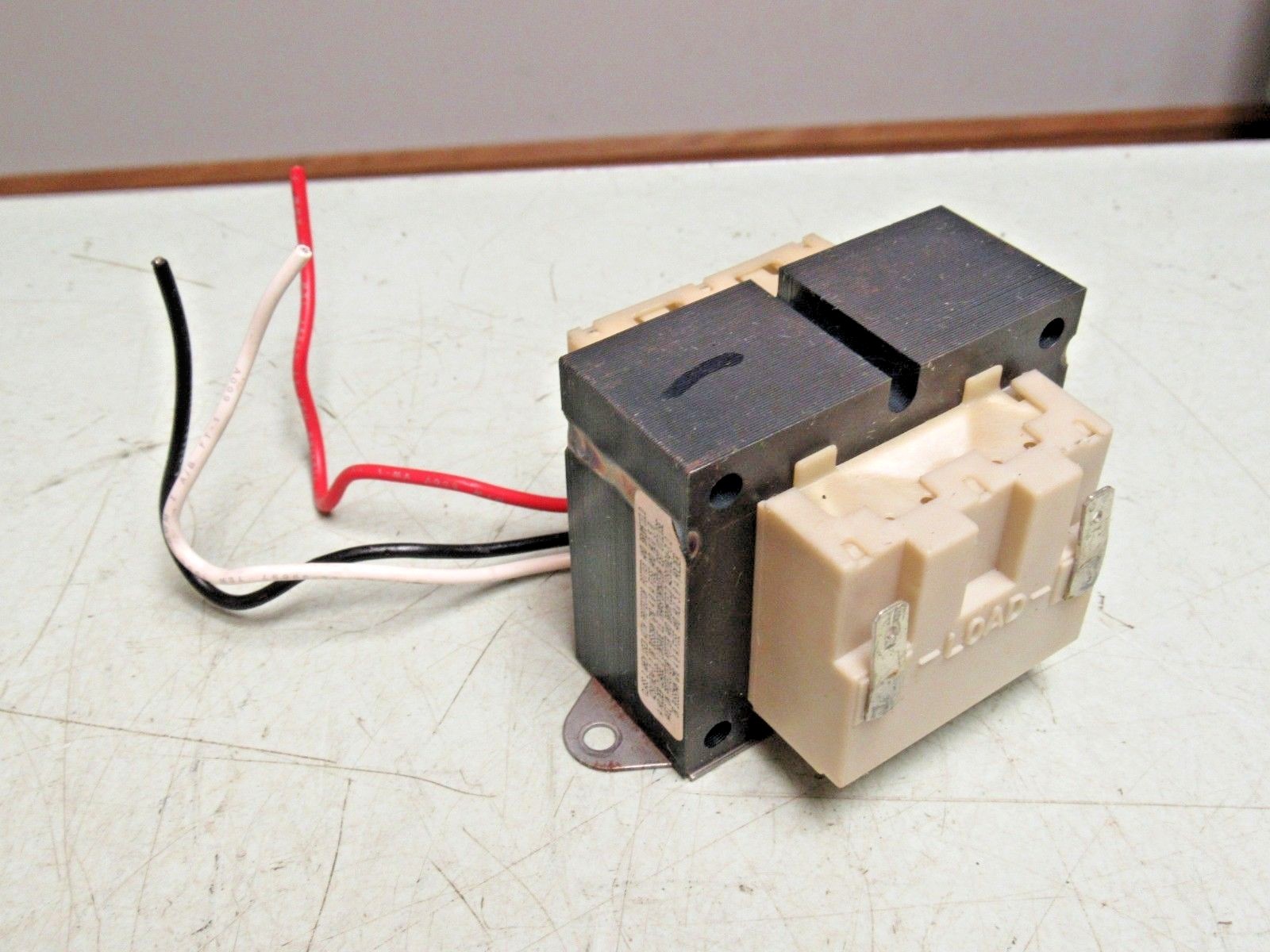 BASLER ELECTRIC TRANSFORMER BE23198001 HT01BD117 Carreir 30GX Chiller FREE SHIP