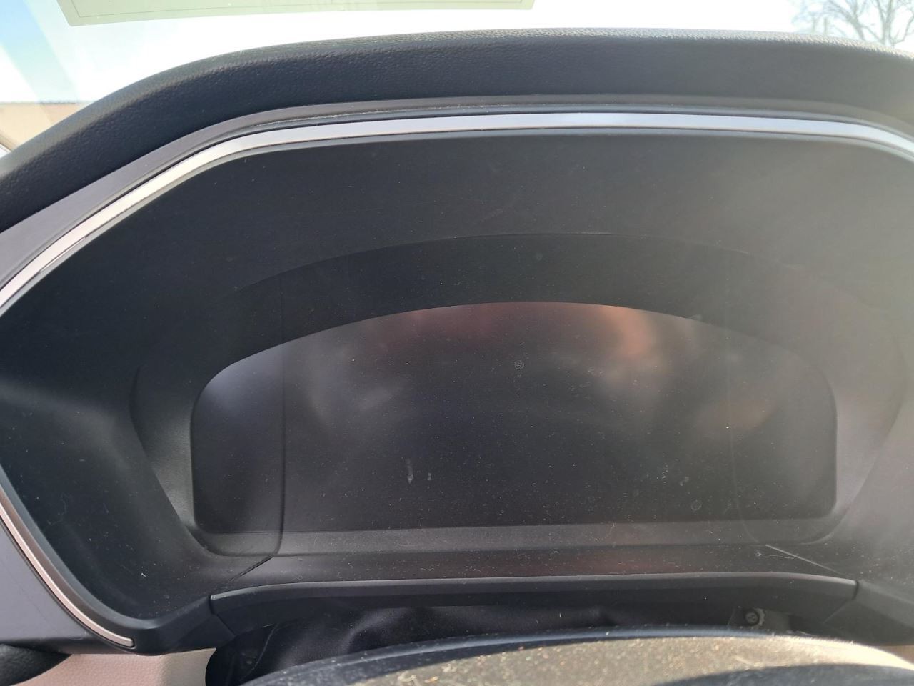 ESCAPE 2022 Glove Box 4894431