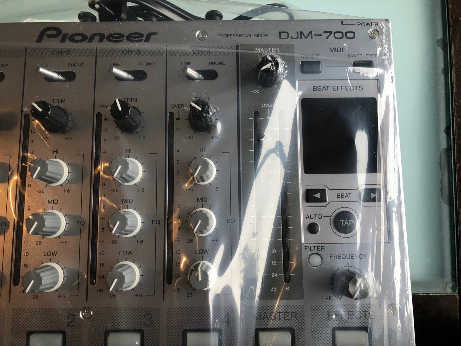 DJM-700 MIXER New
