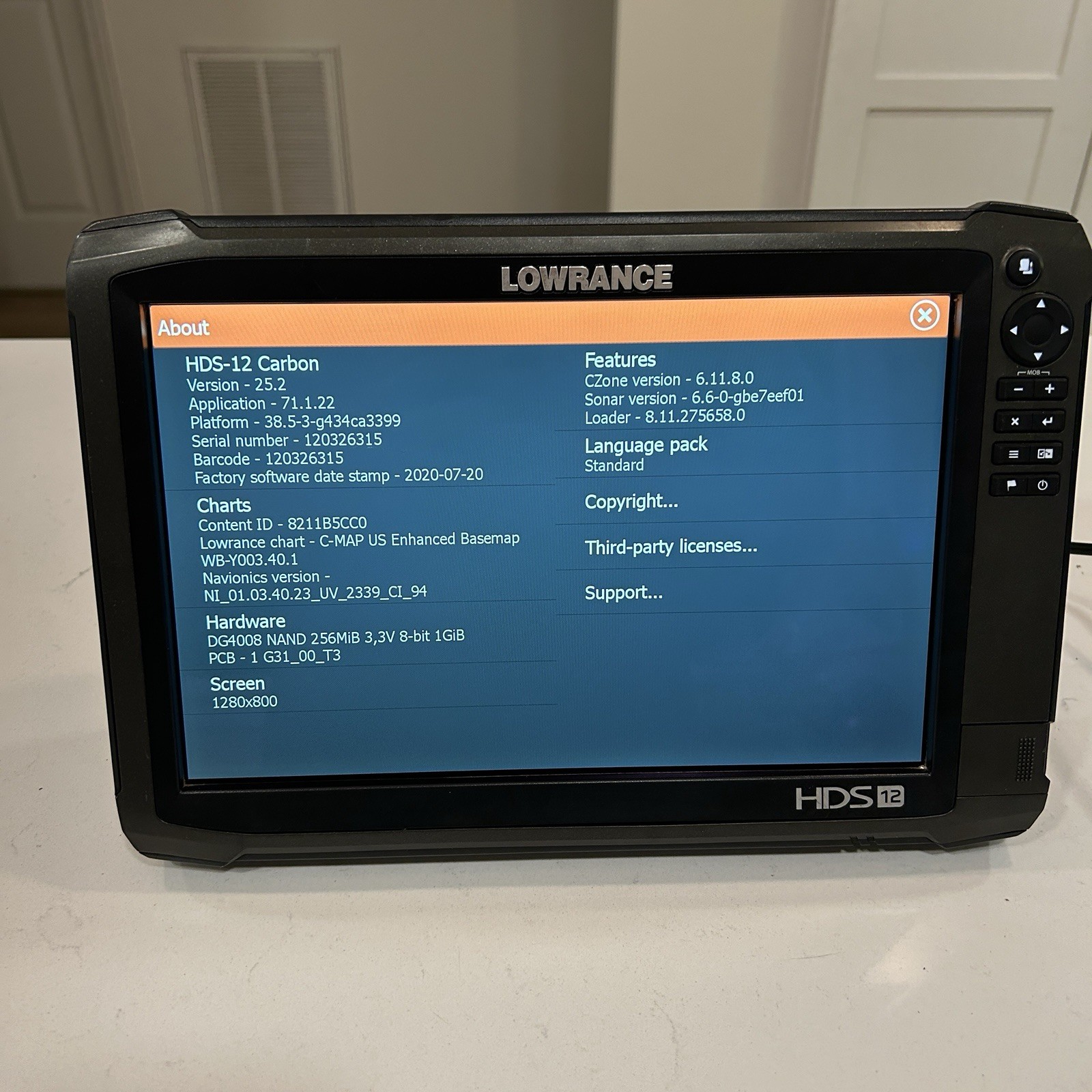 Lowrance Carbon HDS 12 Head Unit