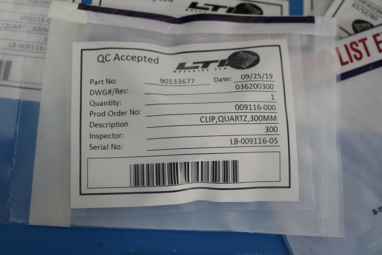 LTD Materials AMAT 300mm Quartz Clip 90133677