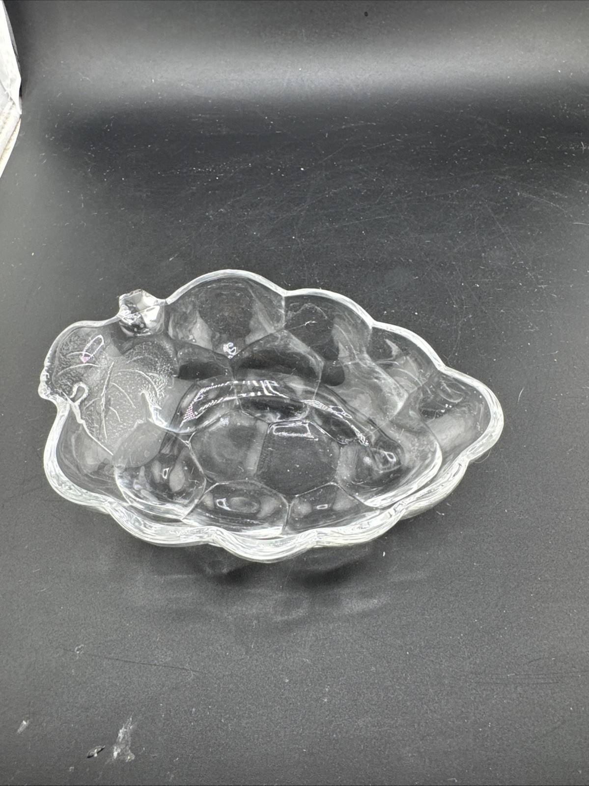 Clear Glass Grape Shape Dish.                                             (201)