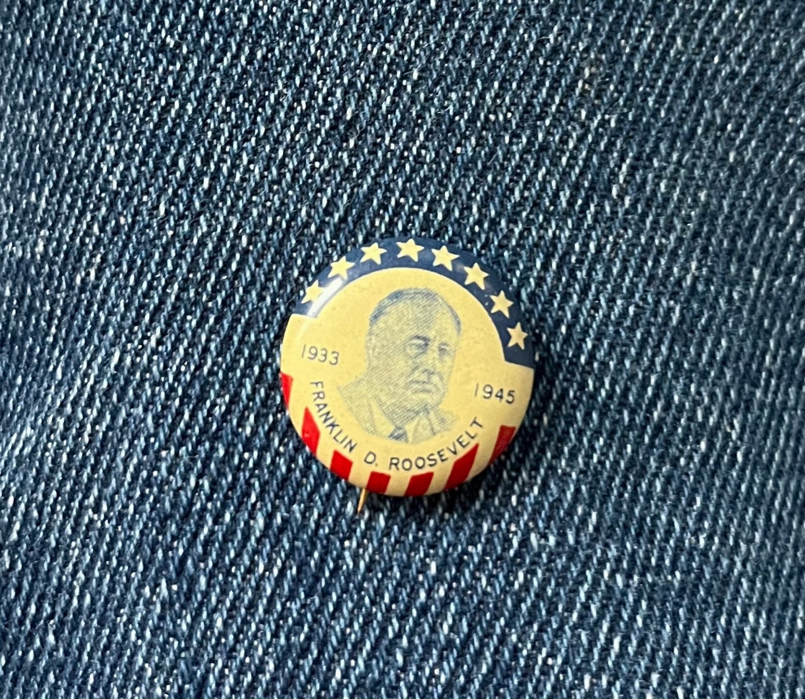 From A Presidential Set Made Between 1945 & 1952 Franklin D Roosevelt  13/16"