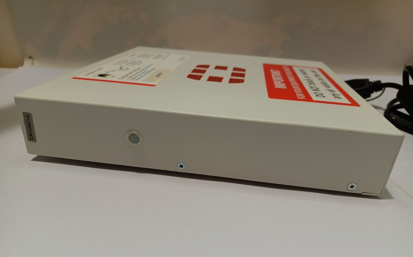 FortiGate 90D-POE FG-90D-POE Fortinet Network Security
