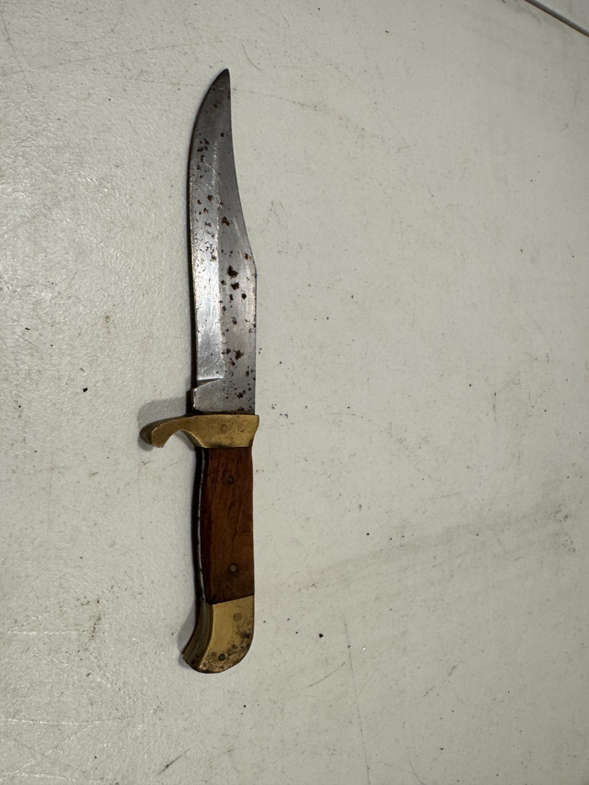 Vintage Hunter Knife Blade-Wood Handle Fixed Blade