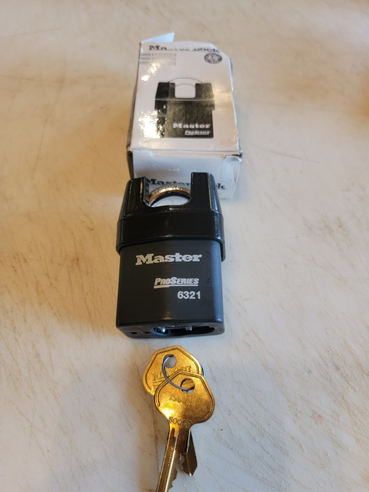 Master Lock ProSeries 6321 Padlock, Keyed Different, Partially Hidden Shackle,