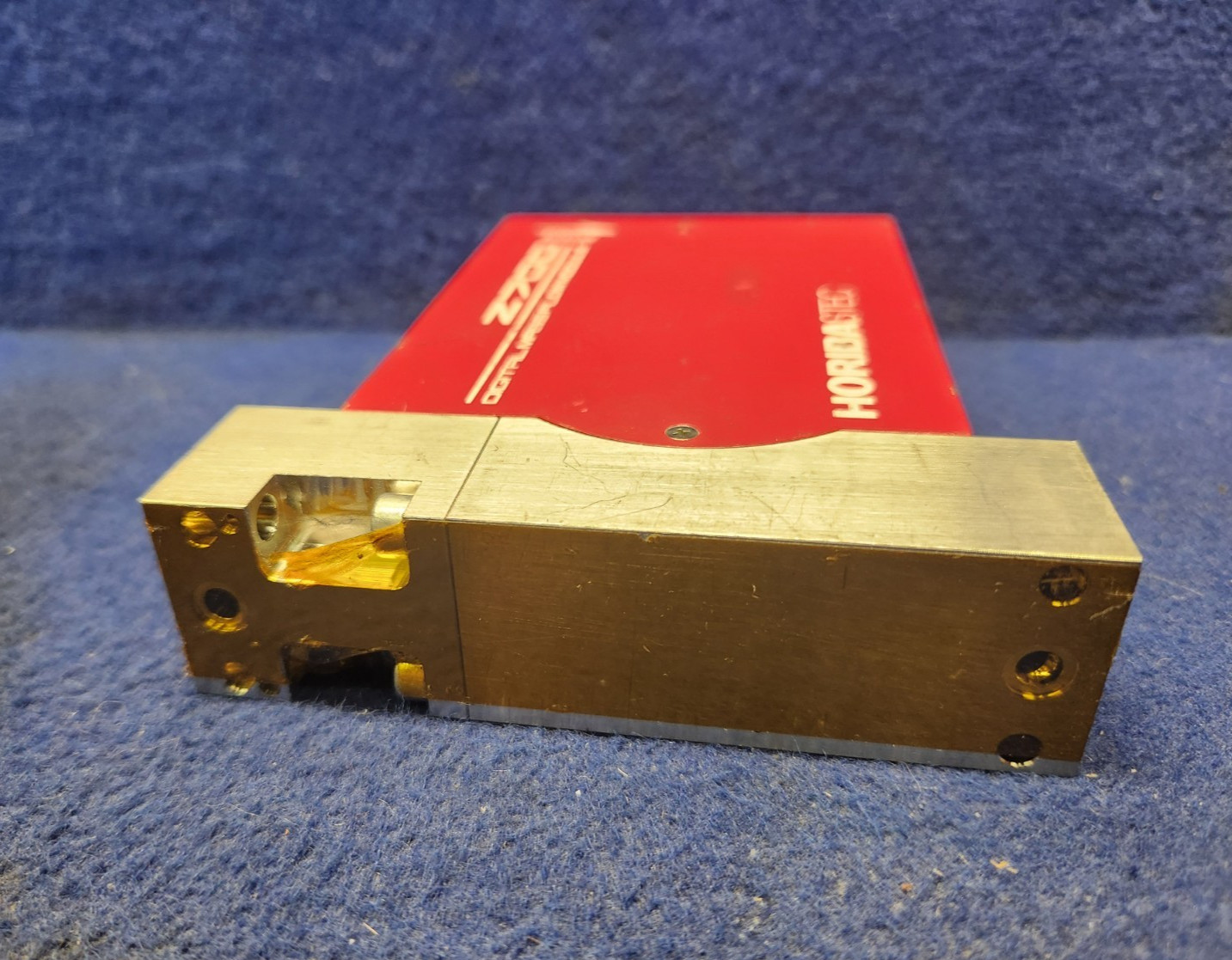 HoribaSTEC SEC-Z719MGX Mass Flow Controller 3000 SCCM N2