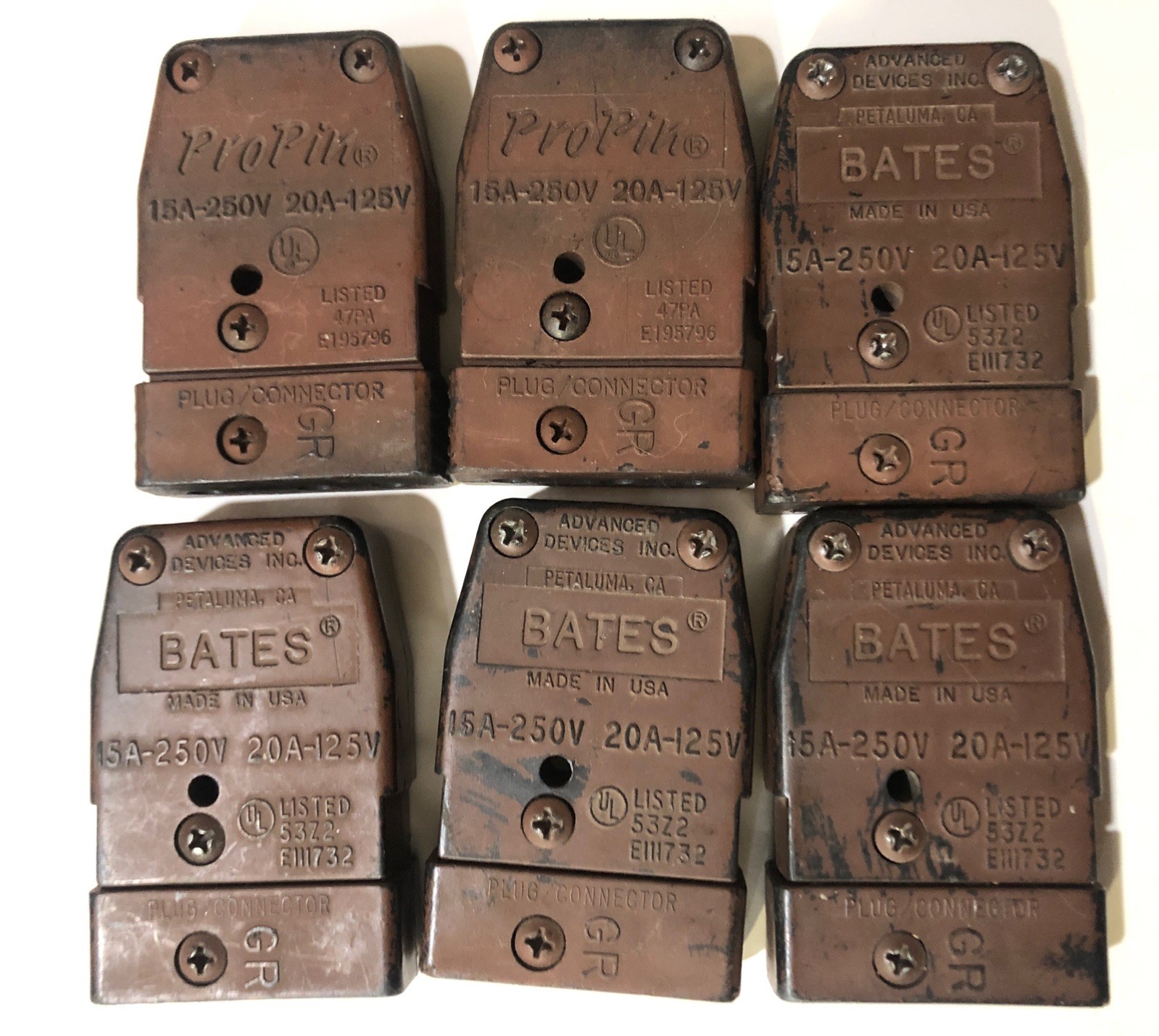 BATES E111732 Three Pin Stage Lighting Female Connectors Lot Of 6 (Mixed)