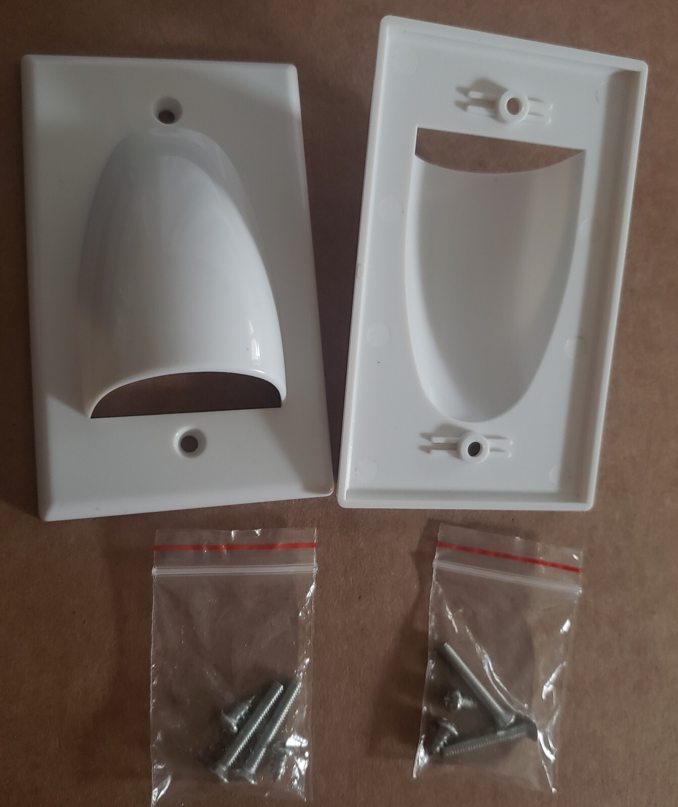 2 - Norkindo White One Gang Recessed Low Voltage Cable Plate