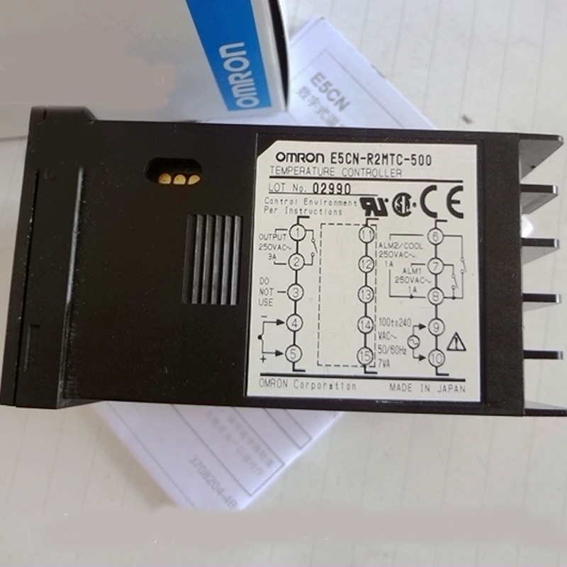 Omron E5CN-R2MTC-500 Temperature Controller New One Free Shipping E5CNR2MTC500