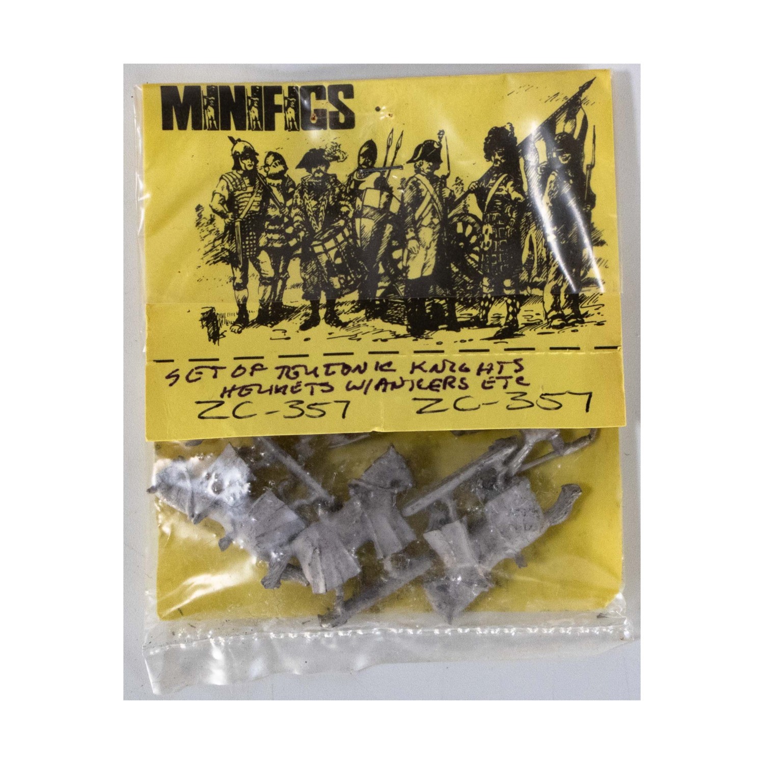 Minifigs Feudal Europe 15mm Teutonic Knights, Helmets w/Antlers Pack New