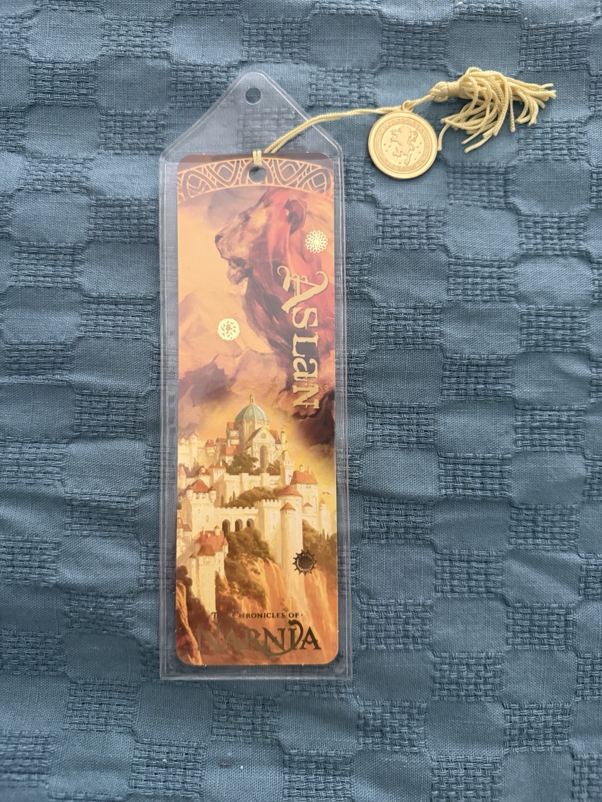 2005 Chronicles of Narnia Aslan Tassel Bookmark Antioch Barnes & Noble