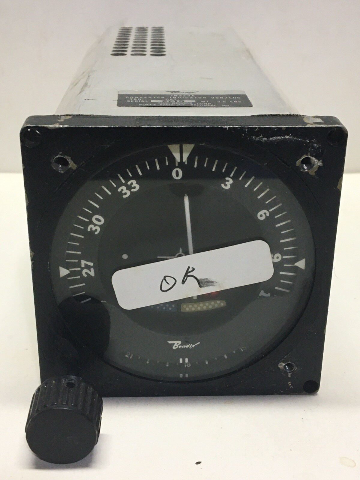 Bendix IN-223A VOR-LOC Convertor Indicator