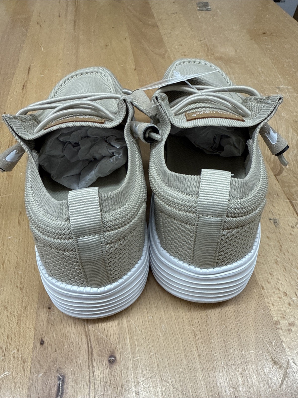 Frogg Toggs Women’s Java Lace Up Size 8 Oatmeal