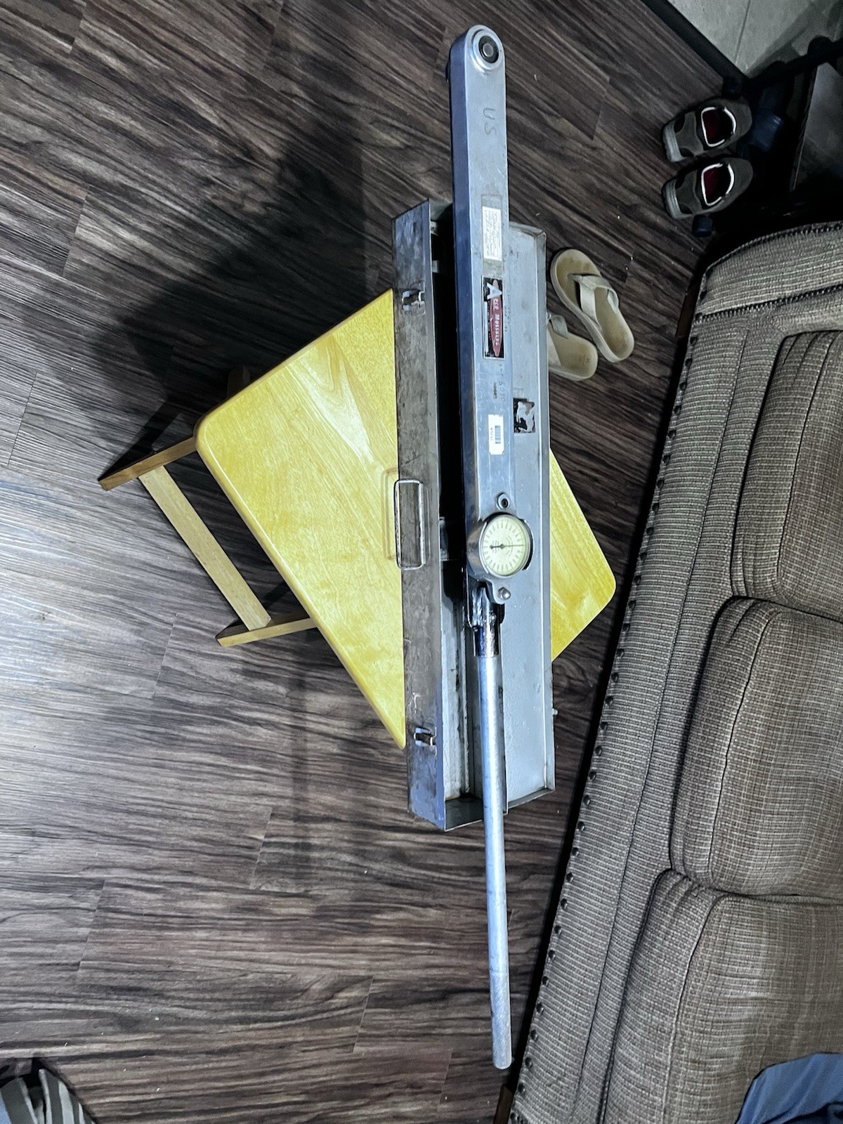 APcoMossberg Torque Wrench Tool 3/4 Drive 600 LBS