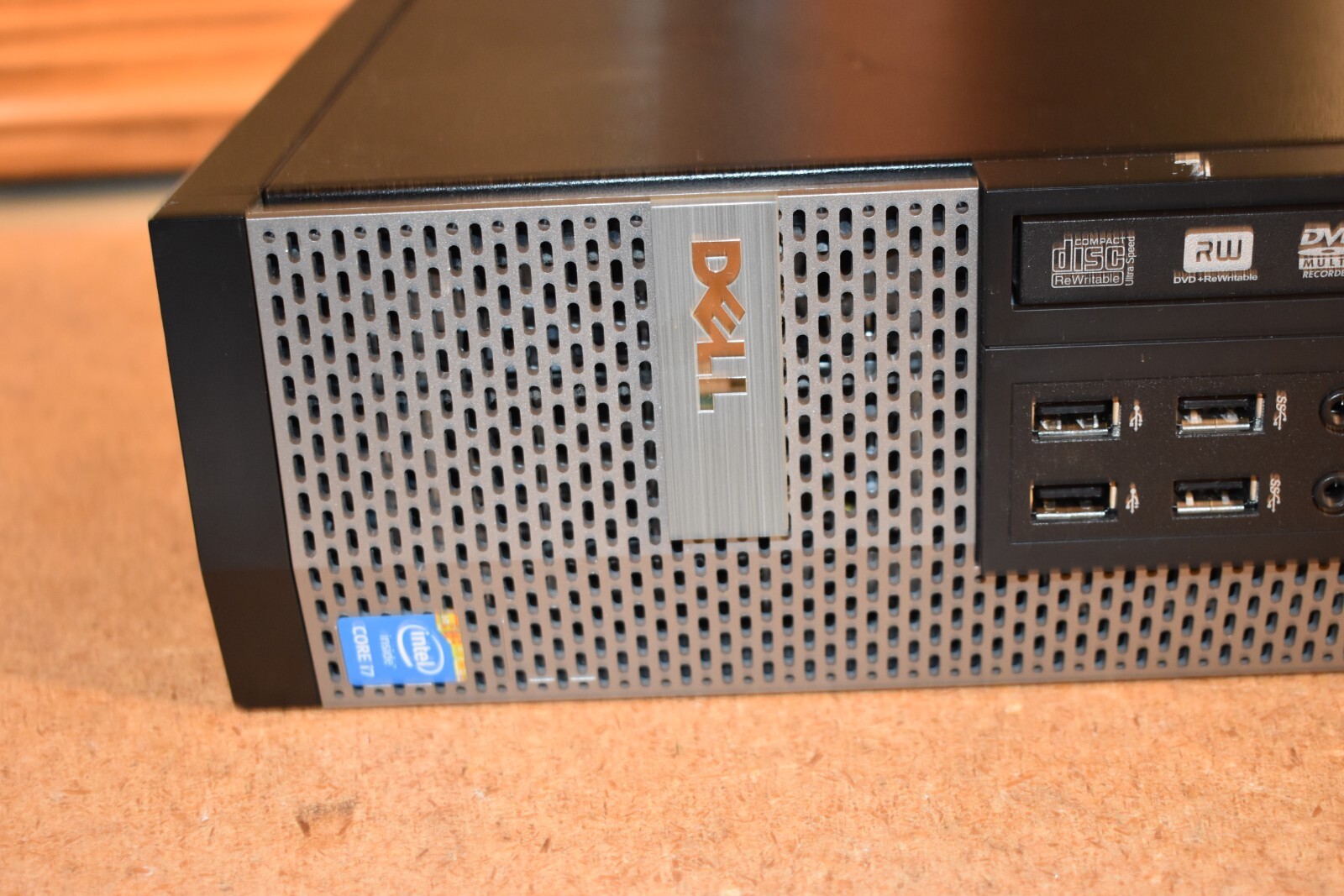 Dell Optiplex 9020 SFF Quad Core i7-4790 3.6GHz 32GB 2TB HDD Windows 7 64-bit