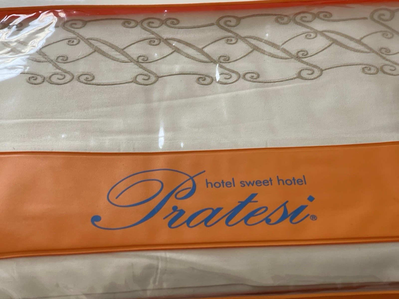 Pratesi Italy 4Pc Embroidery CAL King Sheet Set, White/Champagne,$2400-Brand New