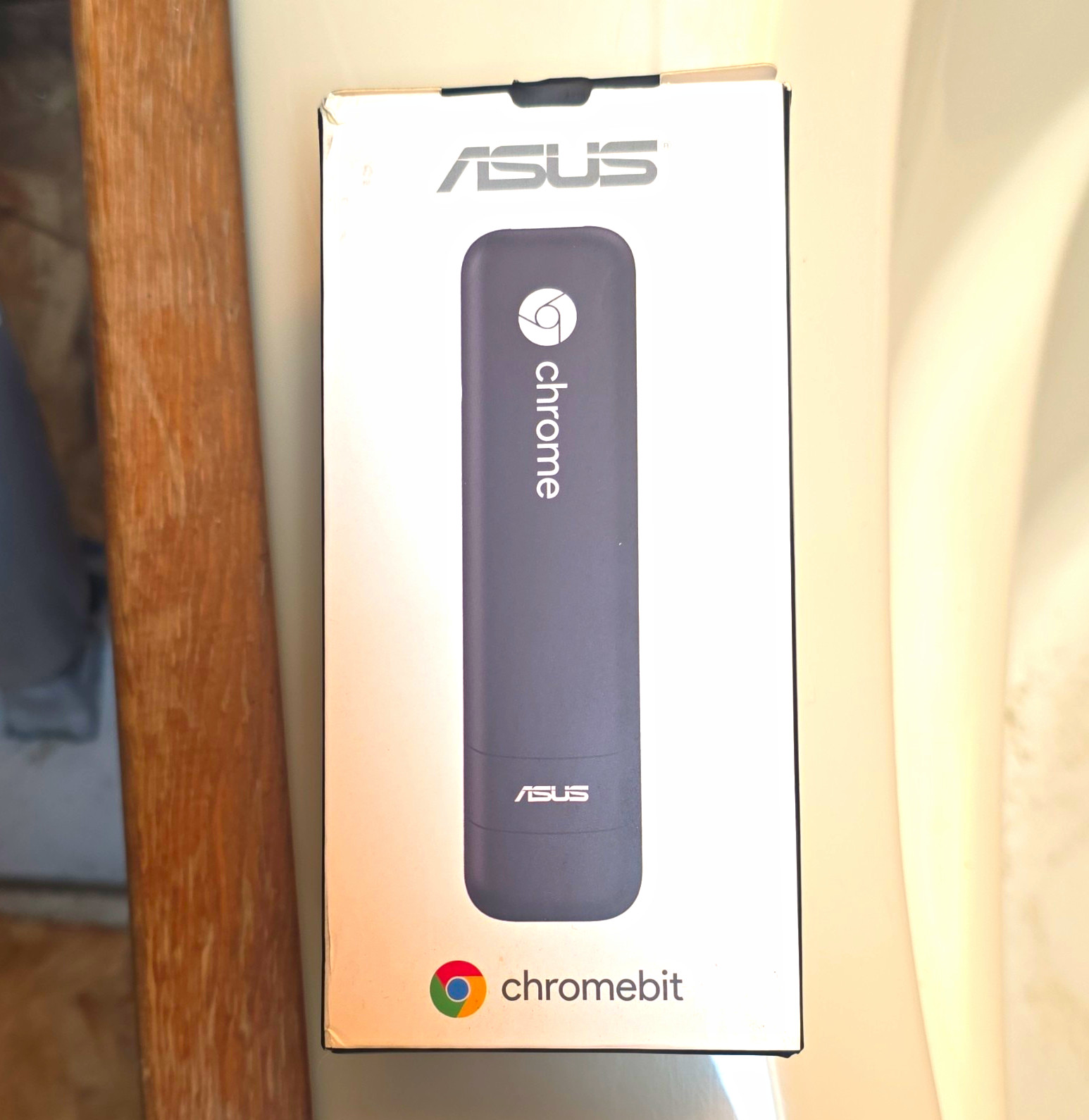 ASUS Chromebit CS10 16GB HDMI Dongle Quad Core Wi-Fi Bluetooth Chrome OS Black