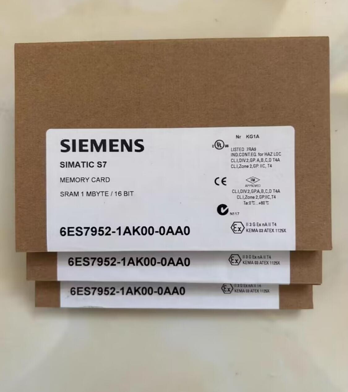 1PC New Siemens 6ES7952-1AK00-0AA0 S7-400 Memory Card 1MB In Box Brand