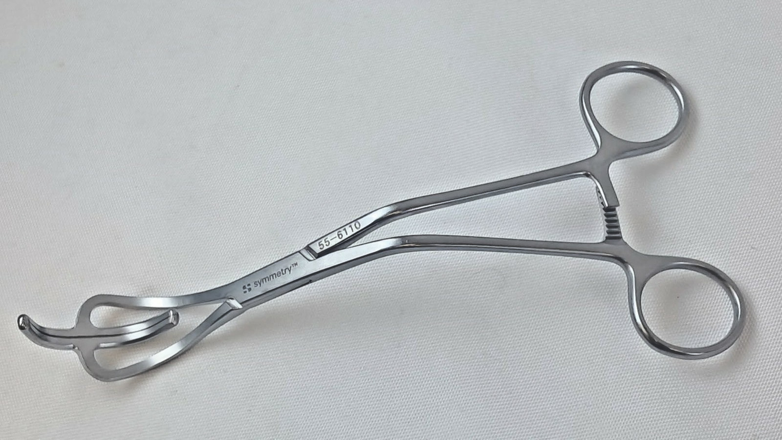 Symmetry 55-6110 Strong Aortic Clamp Angled 8" Orthopedic