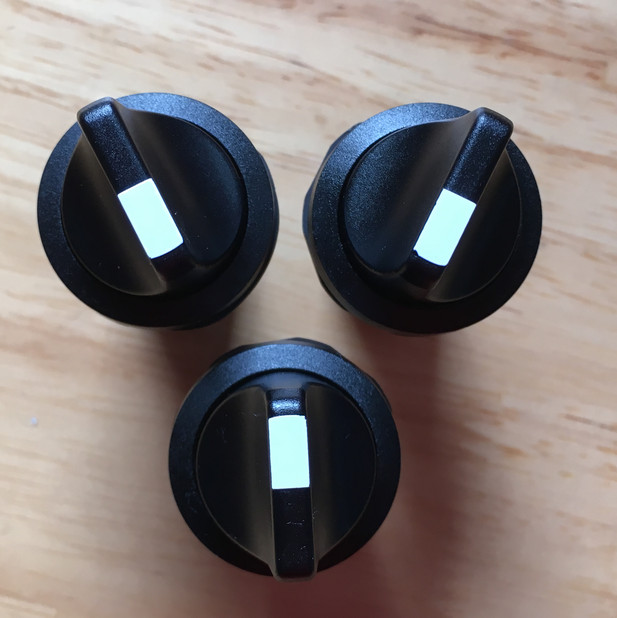 1PCS ABB PUSHBUTTON SWITCH C3SS2-10B-20 ,BLACK,2NO -NEW FREE SHIP *TT